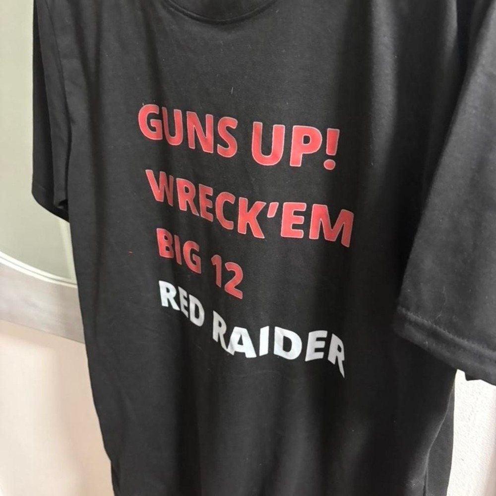 Texas Tech Red Raiders Guns Up Wreckem Big 12 Black Graphic T-Shirt Mens Small